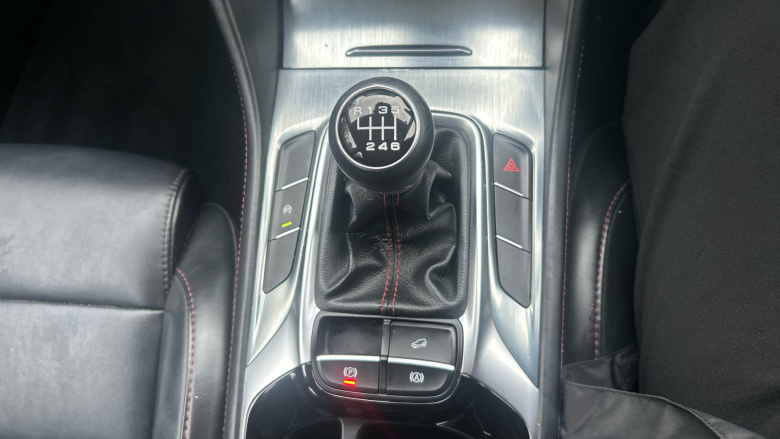 MG Hs 1.5 T-GDI Excite 5dr Petrol Hatchback